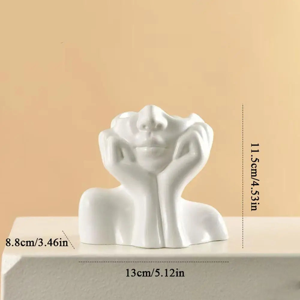 Skulpturale Deko-Vase – Modernes Wohnaccessoire